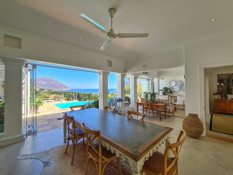 To Let 4 Bedroom Property for Rent in Hout Bay Western Cape